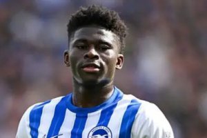 曼聯花2.01億英鎊引進新前鋒 還剩下中場問題