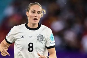 德國中場球員洛曼評英格蘭足球：這個國家對足球如