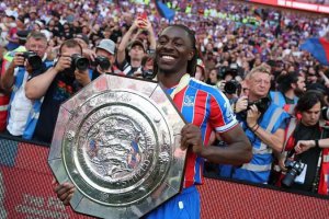 阿森納如何簽下埃澤以及他能融入球隊