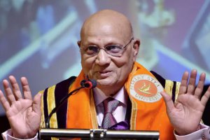 蓮花士勛章獲得者 英國上議院議員斯瓦拉吉·保羅勛