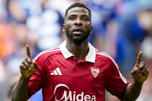 羅杰斯稱凱爾特人球迷“會(huì)喜歡”前鋒伊希納喬